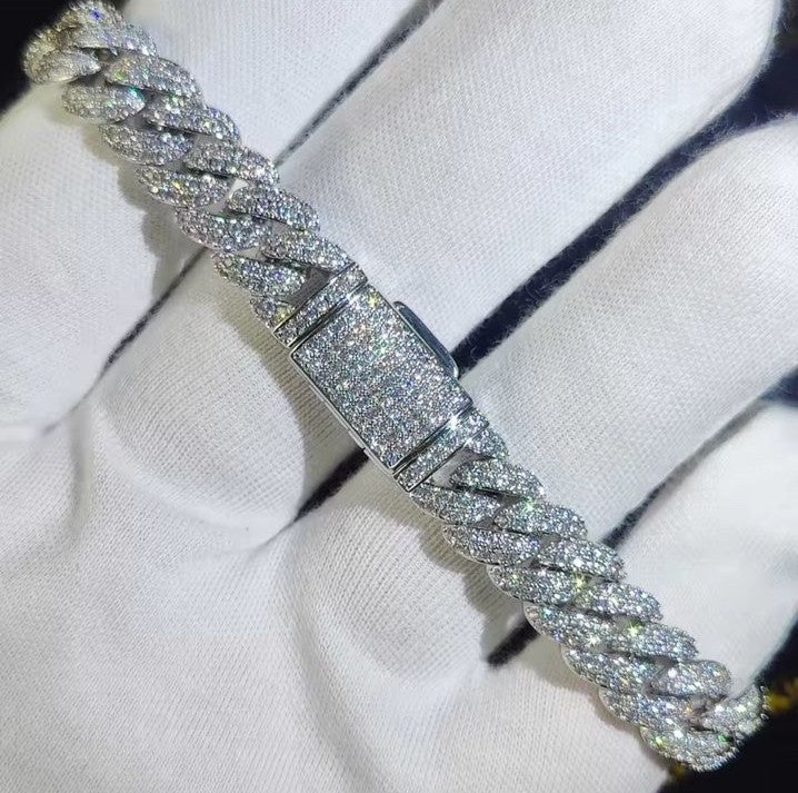 Iced-out Cuban Link Bracelet
