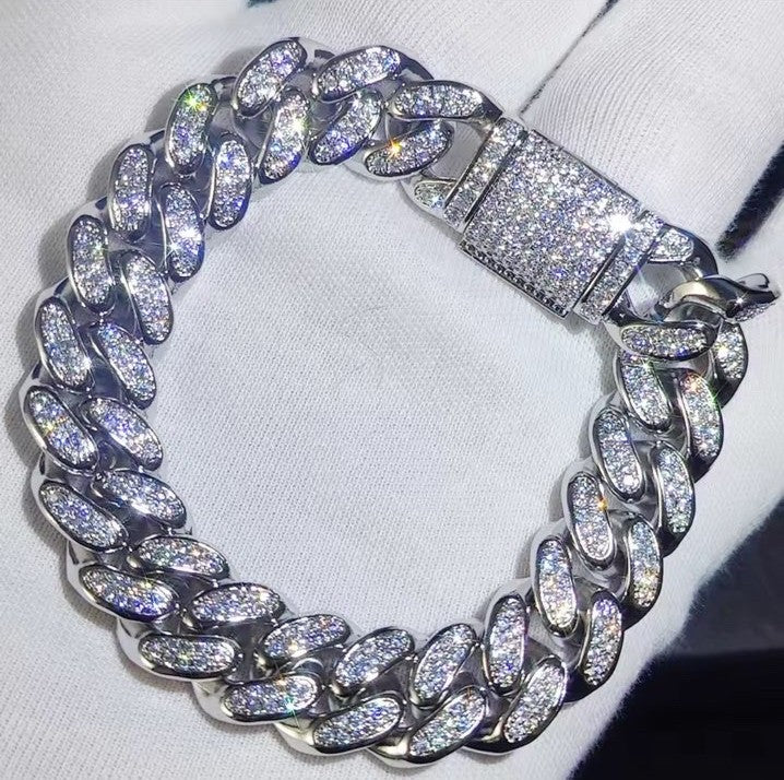 Iced-out Cuban Link Bracelet