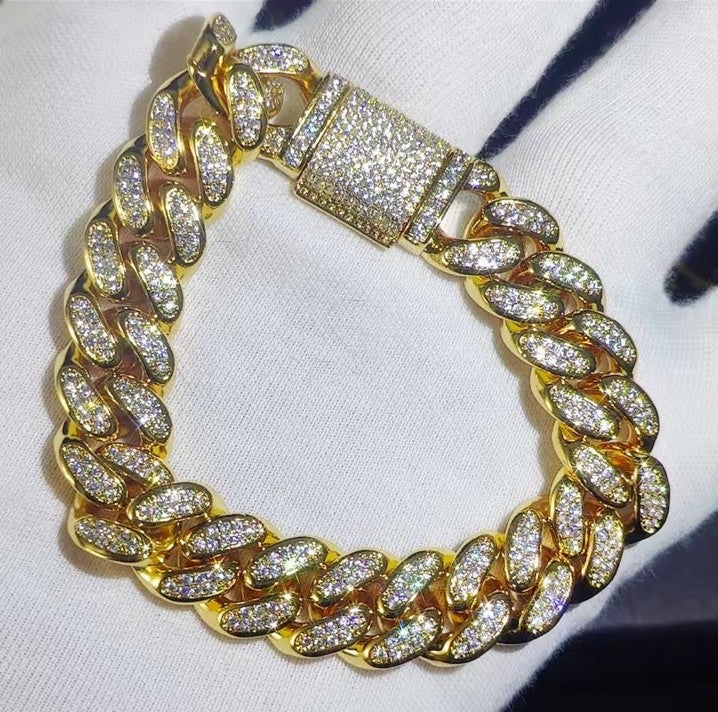 Iced-out Cuban Link Bracelet